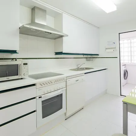 Cubo's Dama De Noche Pool & Tennis Apartment